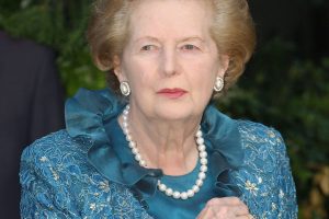 LONDON - JULY 6:  Margaret Thatcher attends David Frost's Summer Party at Carlisle Square on July 6, 2004 in London. (Photo by Steve Finn/Getty Images)


 *** Local Caption *** Margaret Thatcher